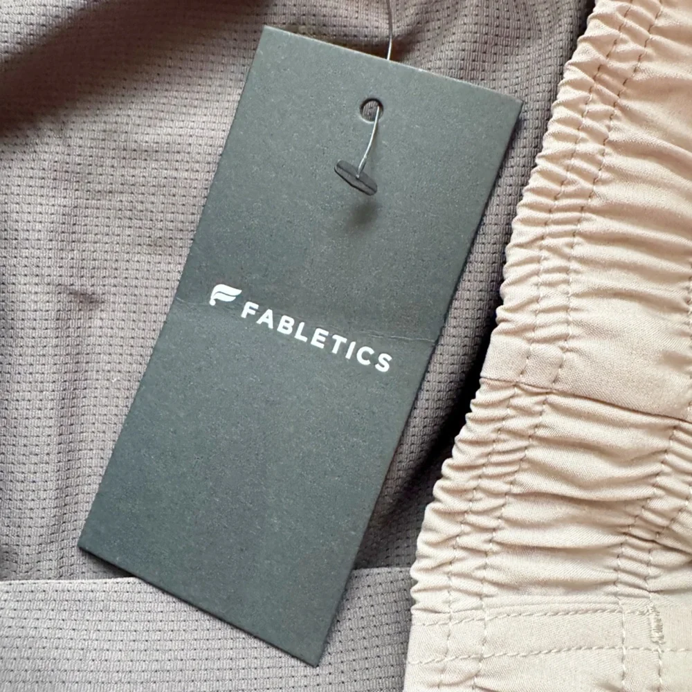 Mens Fabletics Light Gray Khaki The Infinite Short Lined 5in Active Shorts
